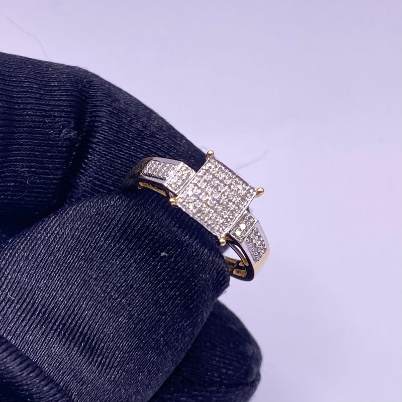 10kt Gold Diamond Women’s Ring of 0.21 ctw