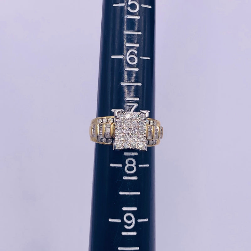 10kt Gold Diamond Women’s Ring of 0.98 ctw