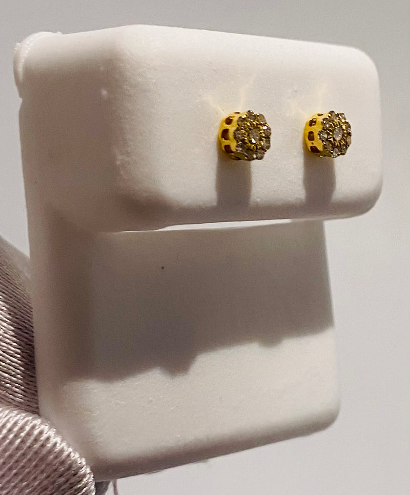 Genuine 10KT Gold 0.20CTW small Diamond Earrings