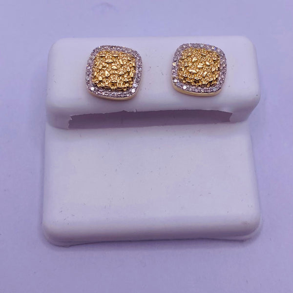 Genuine 10KT Gold 0.2 CTW Diamond Earrings