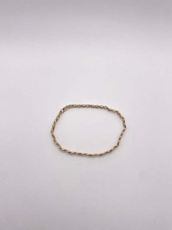 Real 10KT Gold Ladies Bracelet 7.5 inches