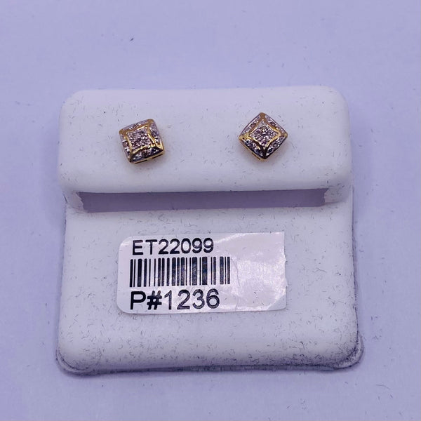 Genuine 10KT Gold 0.06 CTW Diamond Earrings