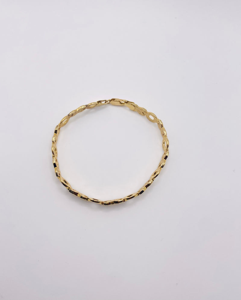 Real 10KT Gold Ladies Bracelet 7.5 inches