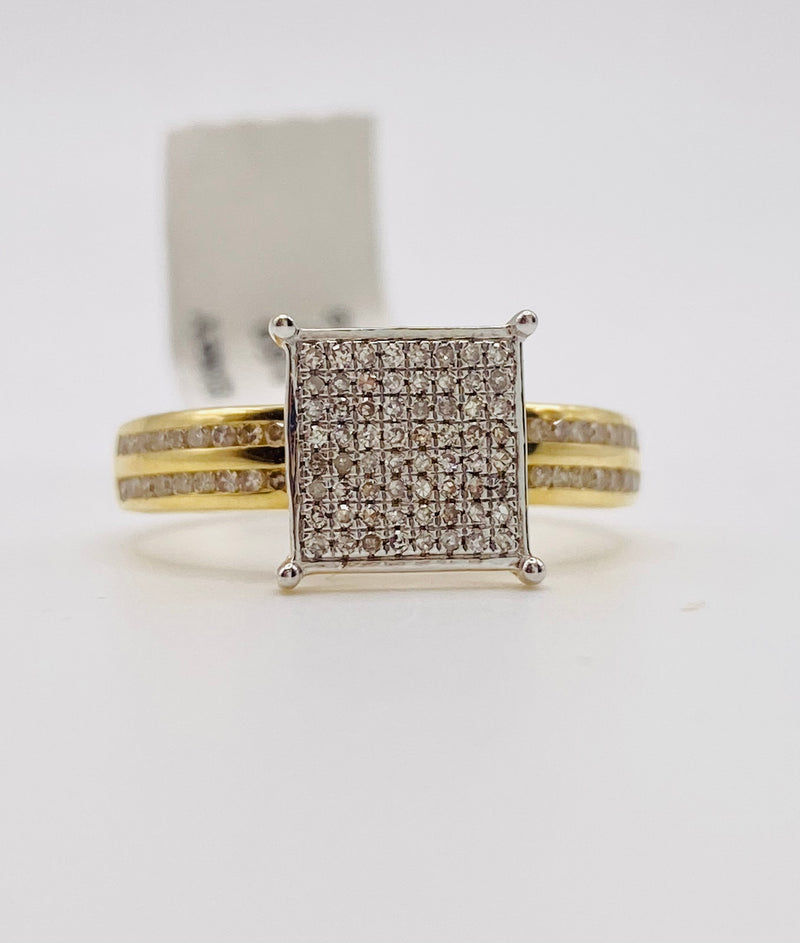 Real 10KT Gold & 0.38CTW Diamond Ladies Ring💍