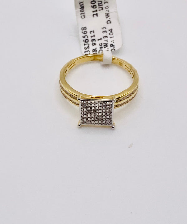 Real 10KT Gold & 0.38CTW Diamond Ladies Ring💍