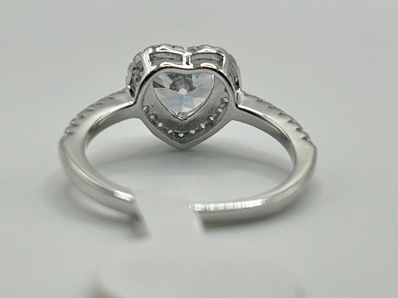 925 Sterling Silver Heart- Shaped Ladies Ring