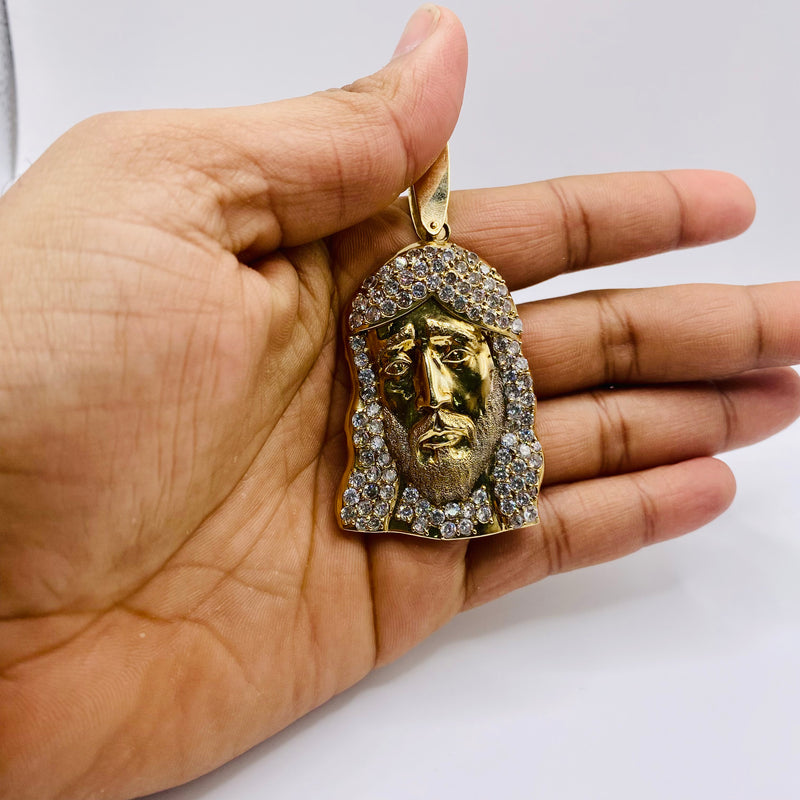 Real 10KT Gold Jesus Head Charm 16.3 grams Gold