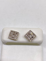 Beautiful 10kt Gold & Diamond (0.33 CTW) Earrings