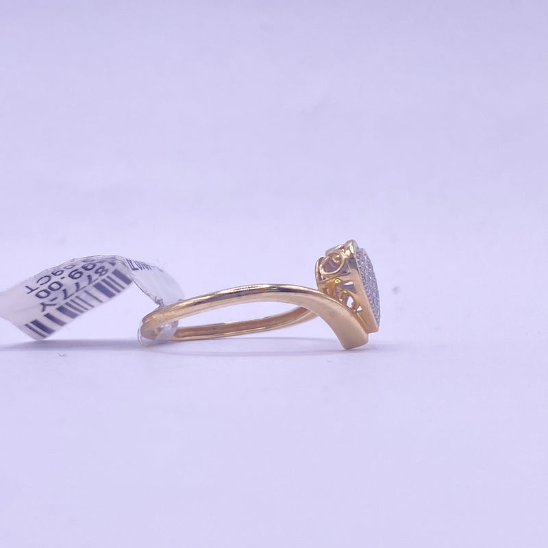 10kt Gold Diamond Women’s Ring of 0.09 ctw