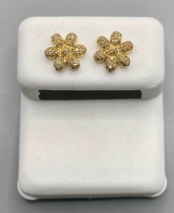 Genuine 10KT Gold 0.2 CTW Flower shaped Diamond Earrings