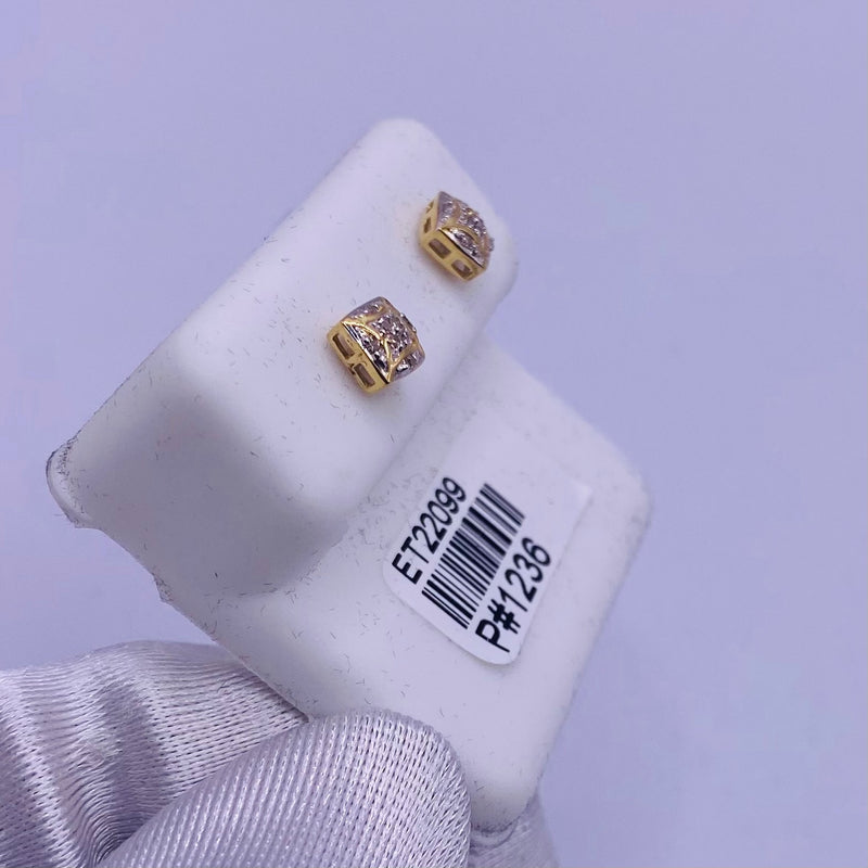 Genuine 10KT Gold 0.06 CTW Diamond Earrings