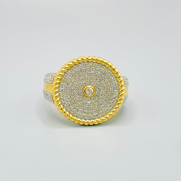 18 kt Gold Diamond Ring of 1.17 CTW