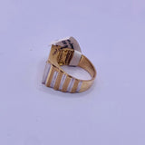 10kt Gold Mens Ring of 5.8 gms