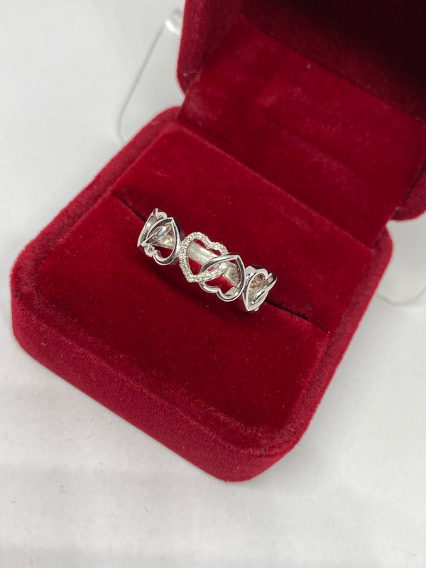 Real 10KT White Gold & 0.05CTW Diamond Lady Ring