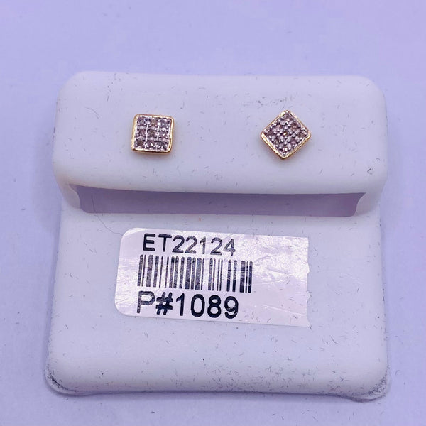 Genuine 10KT Gold 0.06 CTW Diamond Earrings