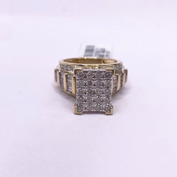 10kt Gold Diamond Women’s Ring of 2.04 ctw