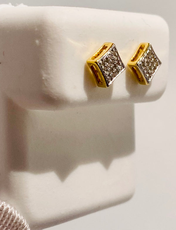 Genuine 10KT Gold 0.05 CTW Diamond Earrings