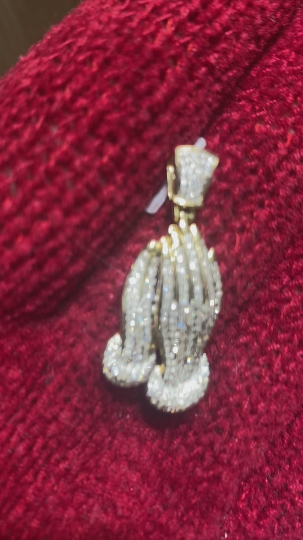 Real 10KT Gold 0.63CTW Diamond “Praying” Charm