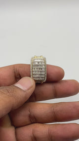 Real 10KT Gold and0.6CTWDiamond Men’s Ring