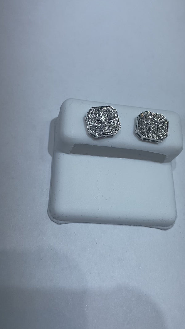 Real 10KT WhiteGold & 0.26CTW Diamond Earrings