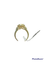 Real 10Kt Gold and 0.95 CTW Diamond Ring