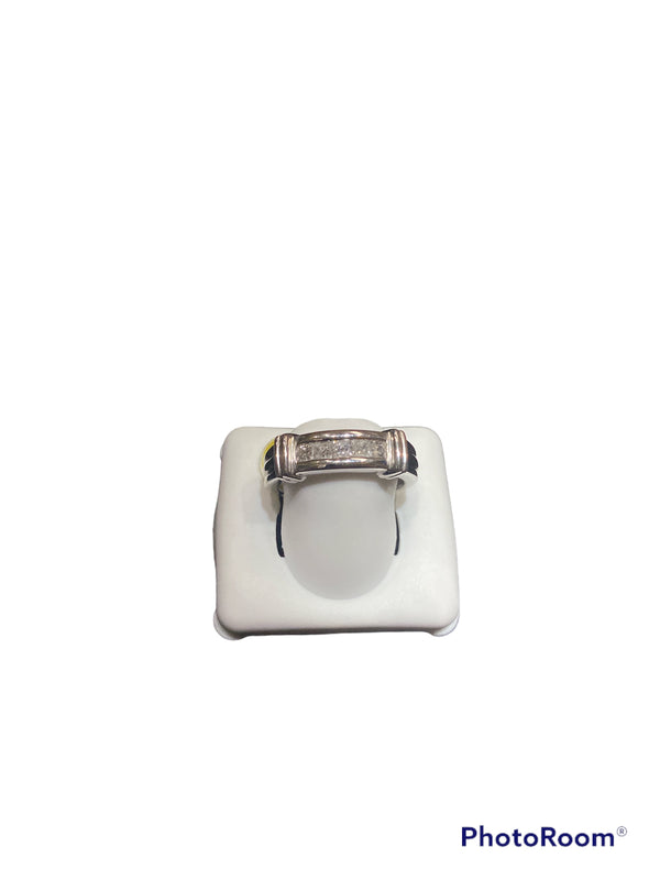 Real 10kt White Gold & 0.5CTW Diamond Ring