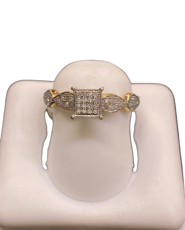 Real 10KT GOLD & 0.31CTW DIAMOND LADIES RING