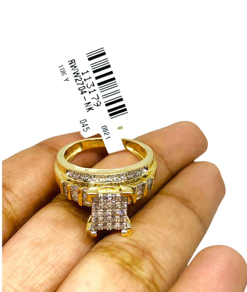 10kt gold diamond women’s ring available on special sale