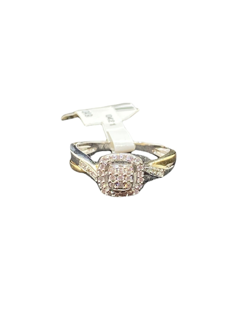 Real 10Kt & 0.5CTW Diamond Ladies Ring