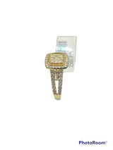 Real 10Kt Gold and 0.95 CTW Diamond Ring