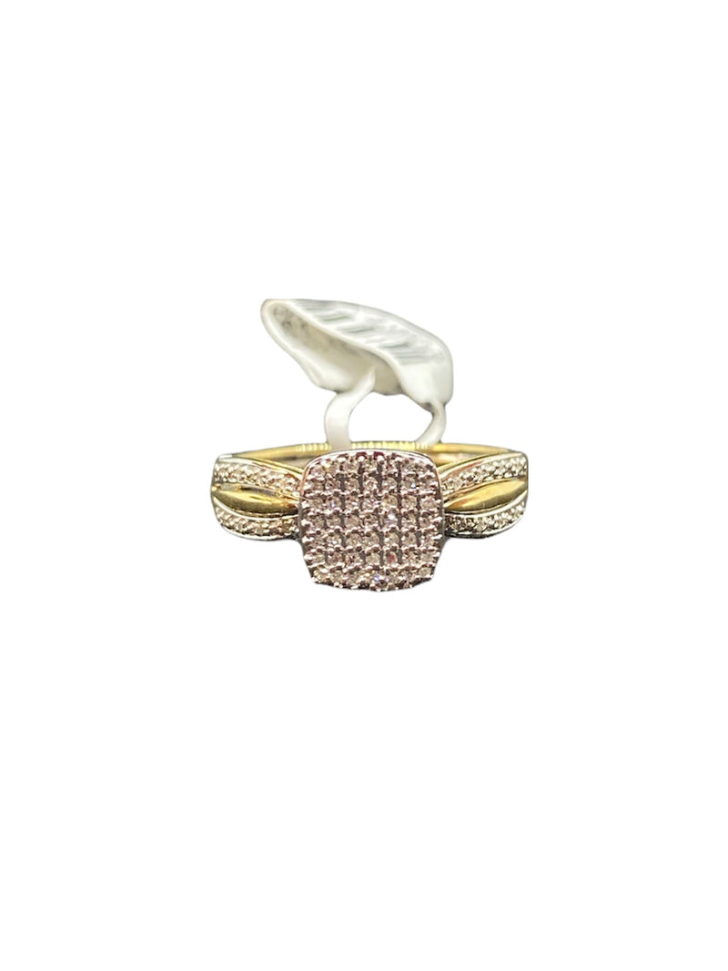 Real 10Kt Gold & 0.15CTW Diamond Ladies Ring