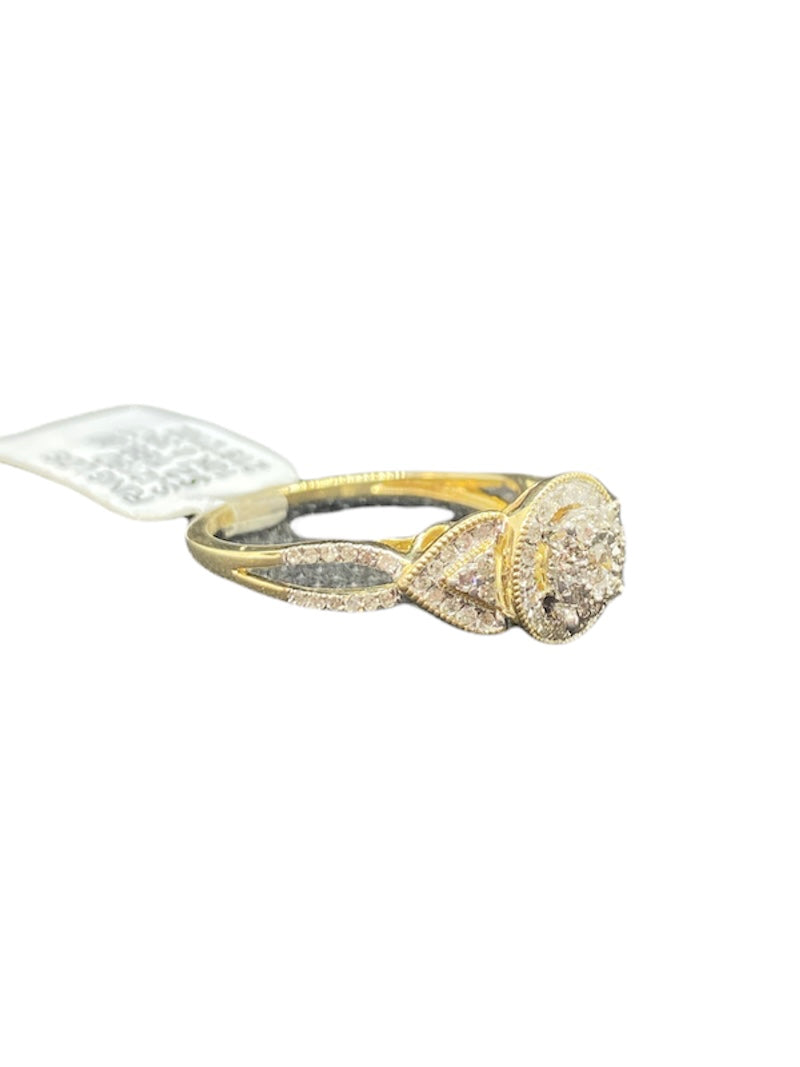 10Kt Real Gold & 0.38CTW Diamond Ladies Ring