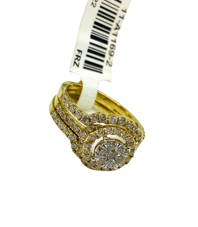 Real 10kt Gold & 1.25CTW Diamond Ladies ring