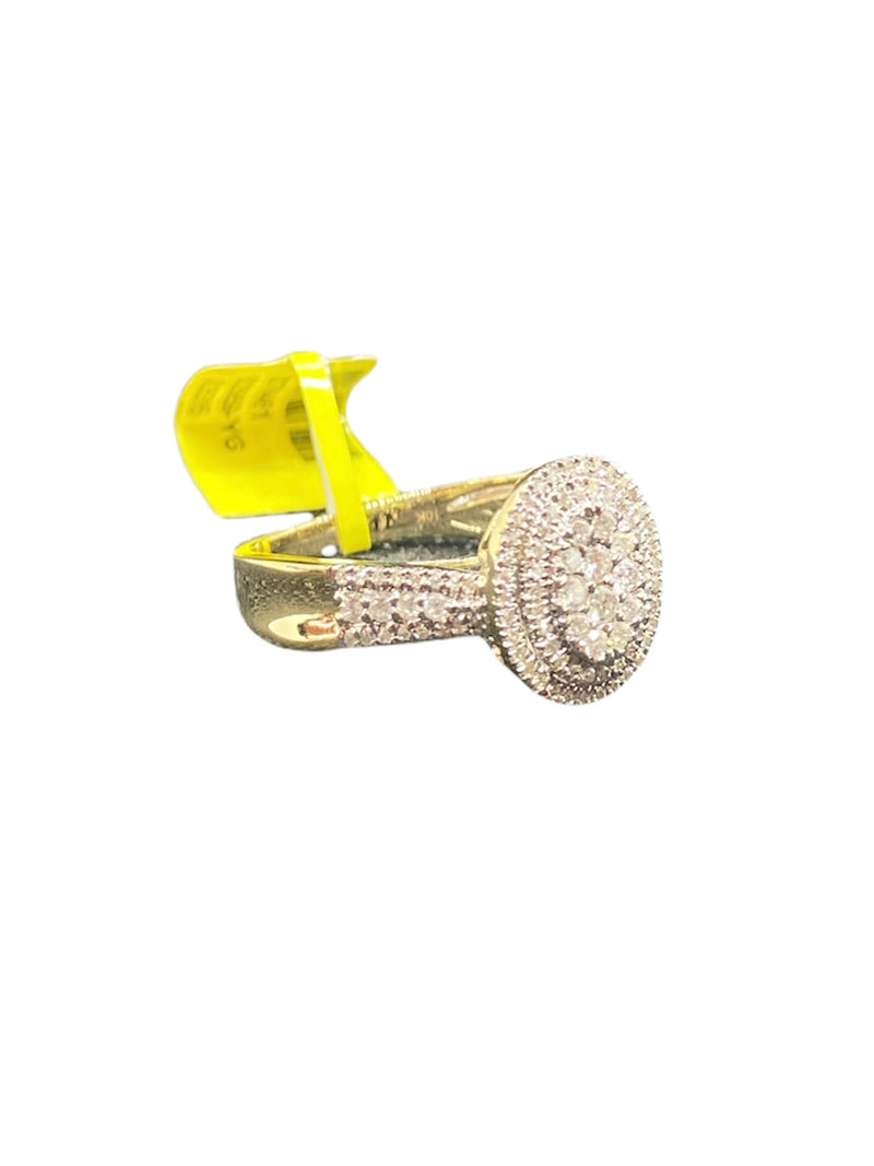 10Kt Real Gold & 0.50CTW Diamond Ladies Ring