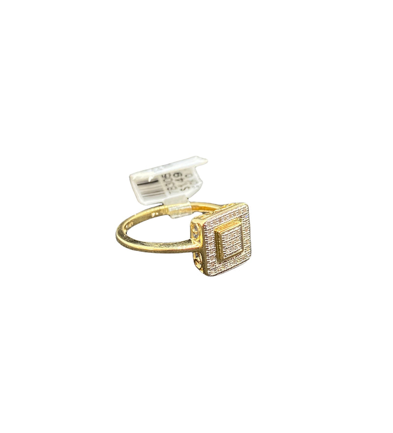 Real 10Kt Gold & 0.10CTW Diamond Ladies Ring