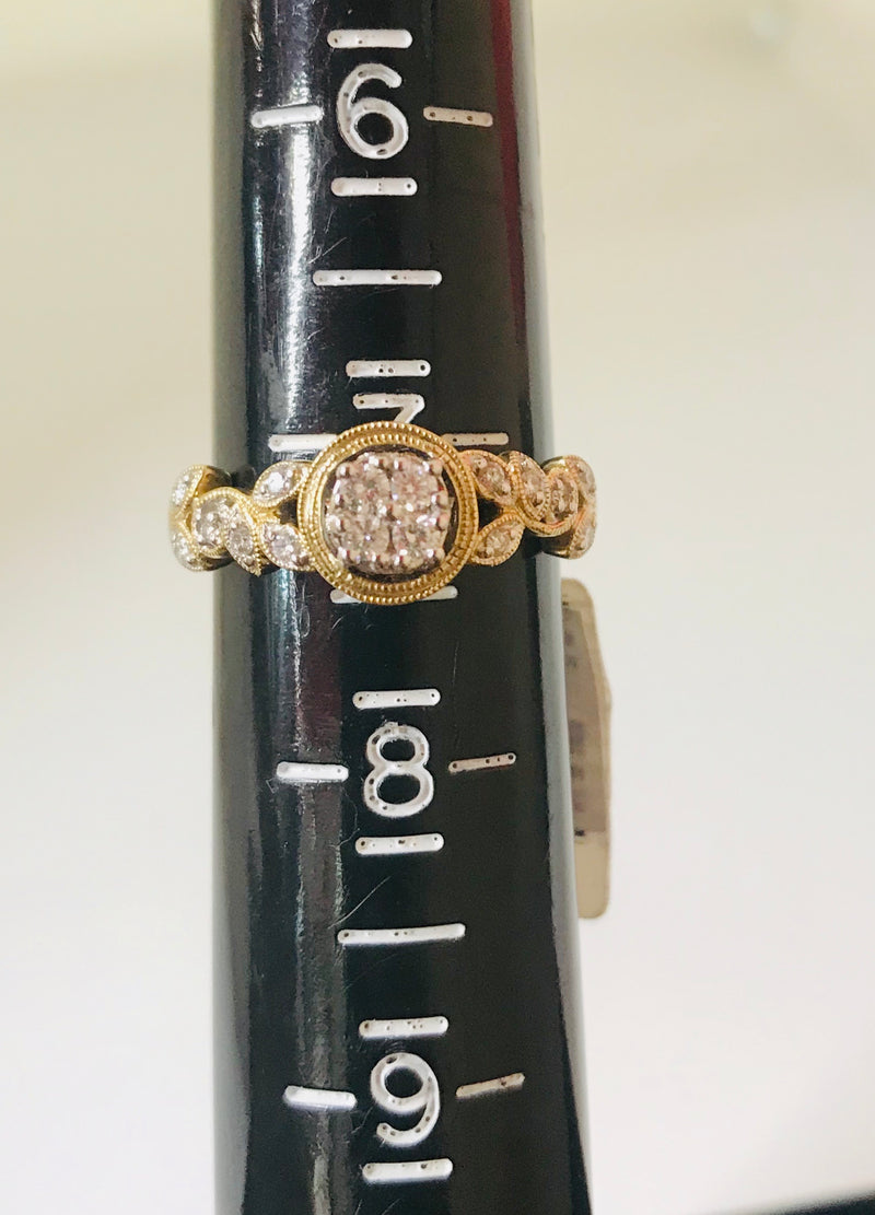 Real 10KT GOLD AND 0.25CTW DIAMOND LADIES RING